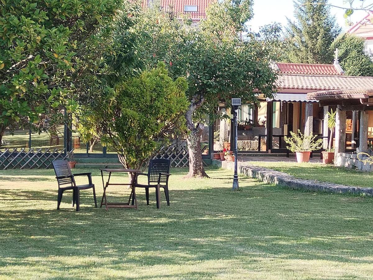 Apartamentos Rias Baixas Моания Экстерьер фото